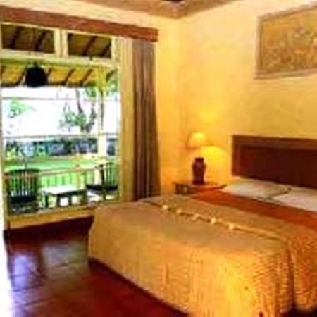 Bali Lovina Beach Cottages Buleleng  Bilik gambar